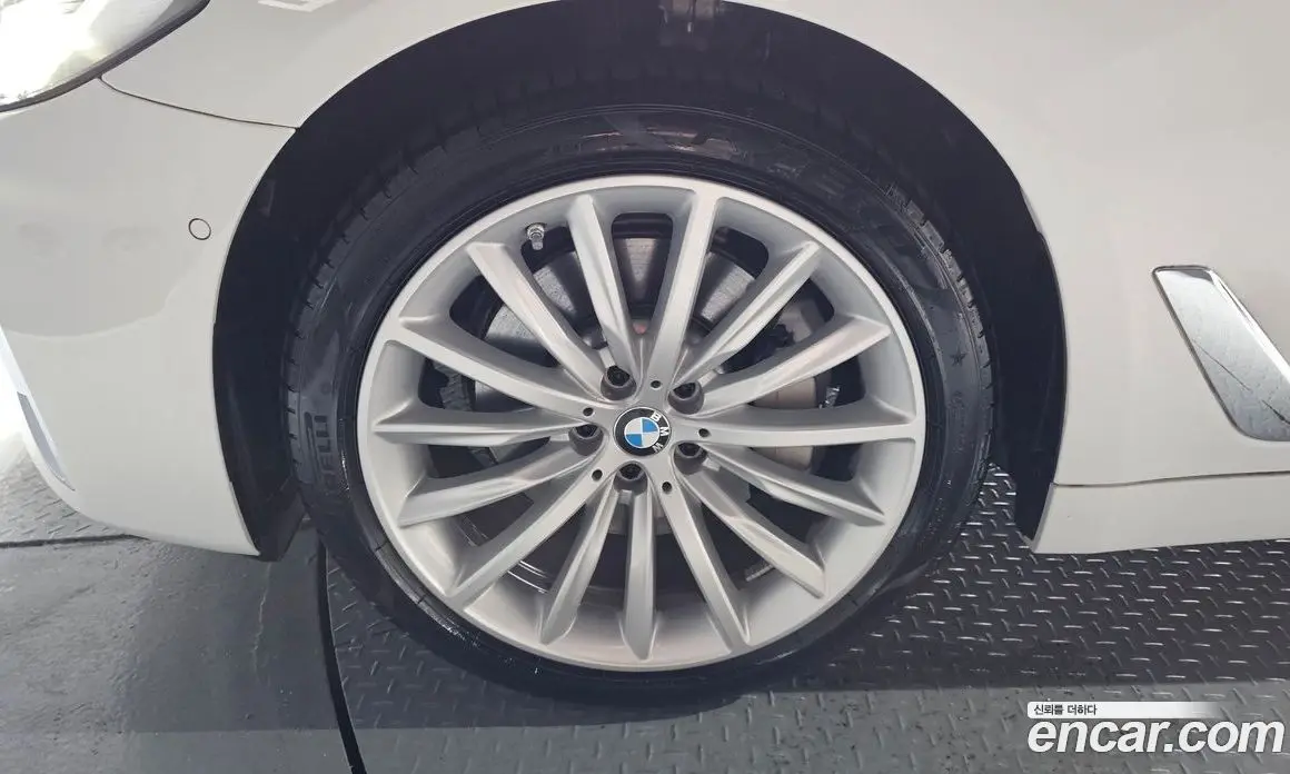 BMW 5 серия 2022 2.0 автомат (гидро), фото 5
