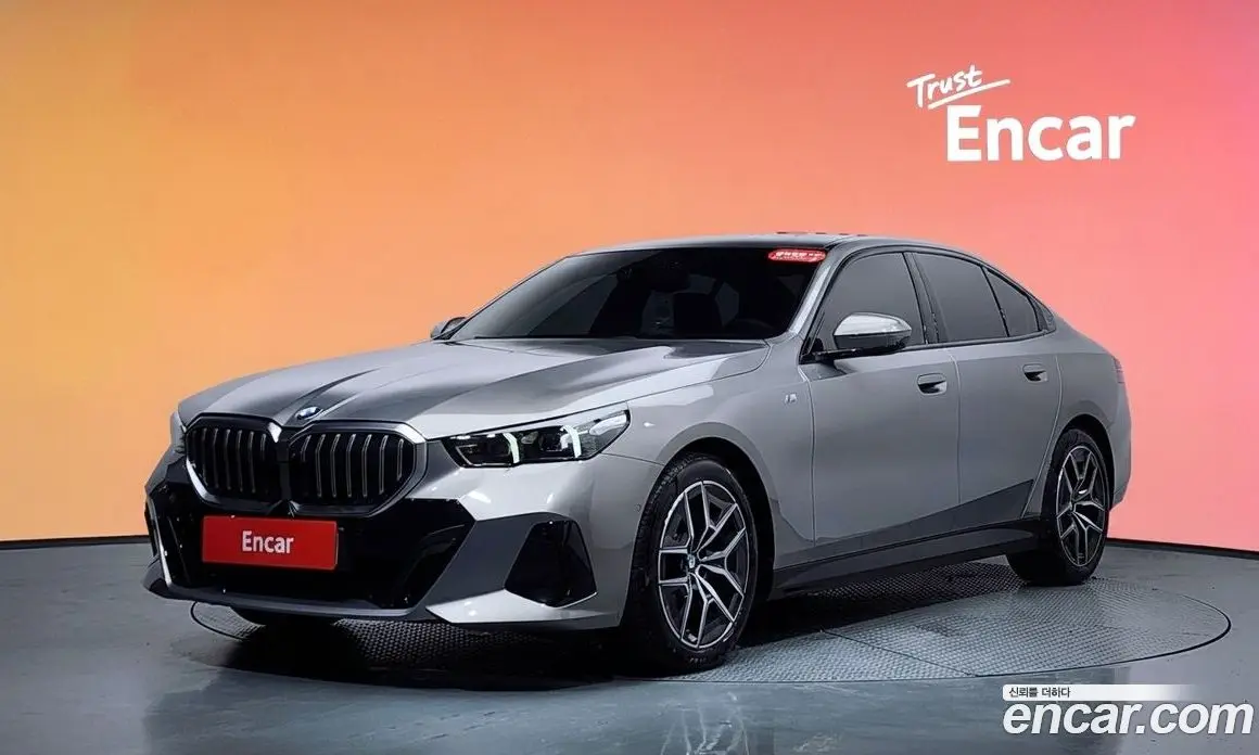 BMW 5 серия 2025 2.0 автомат (гидро), фото 34 BMW 5 серия 2025 2.0 автомат (гидро), фото 34