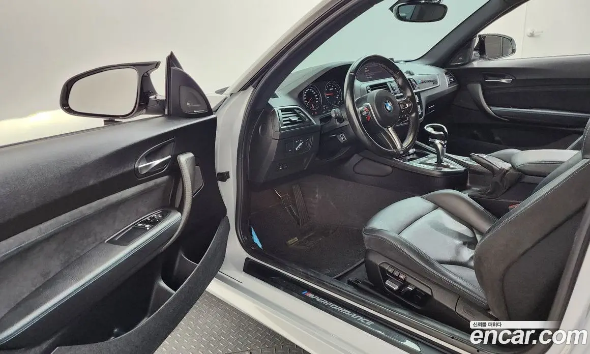 BMW M2 2019 3.0 автомат (гидро), фото 13 BMW M2 2019 3.0 автомат (гидро), фото 13