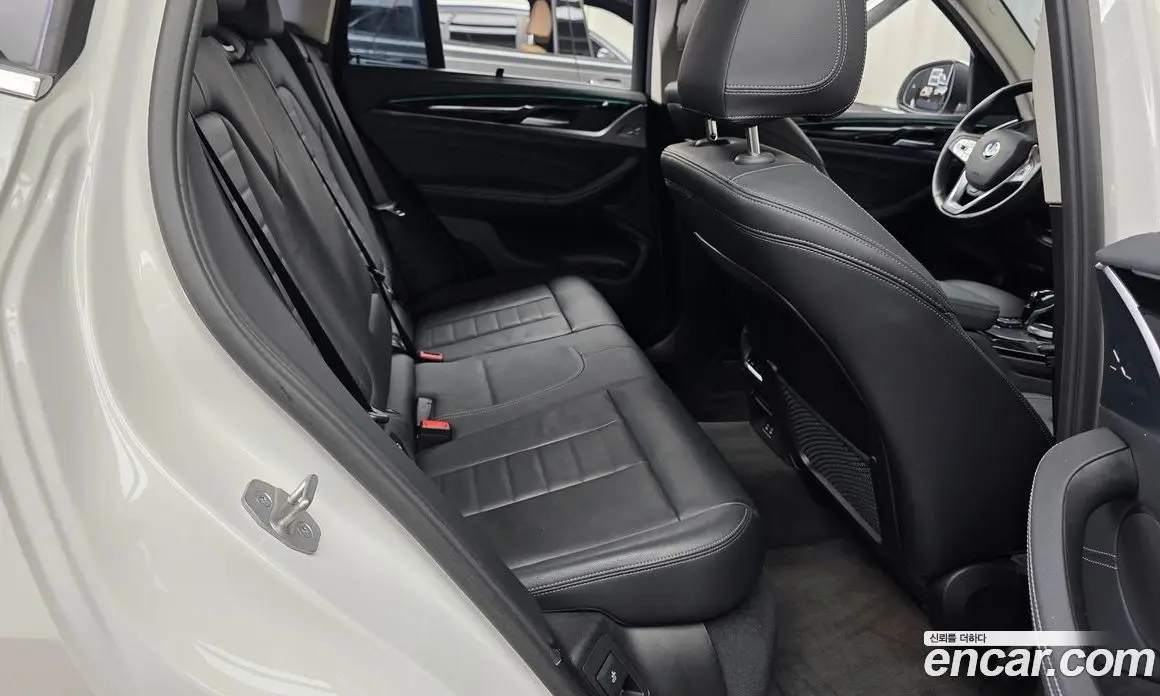 BMW X3 2022 2.0 автомат (гидро), фото 17 BMW X3 2022 2.0 автомат (гидро), фото 17