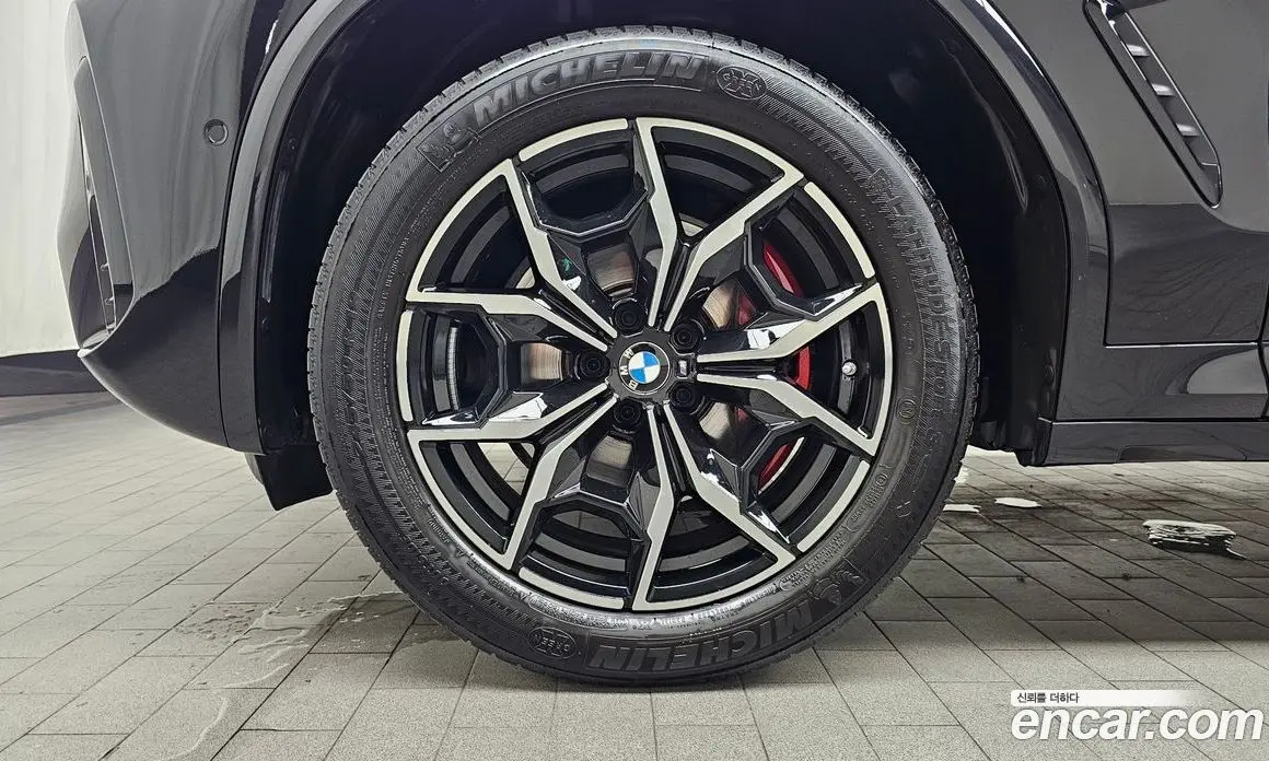 BMW X3 2024 2.0 автомат (гидро), фото 4 BMW X3 2024 2.0 автомат (гидро), фото 4