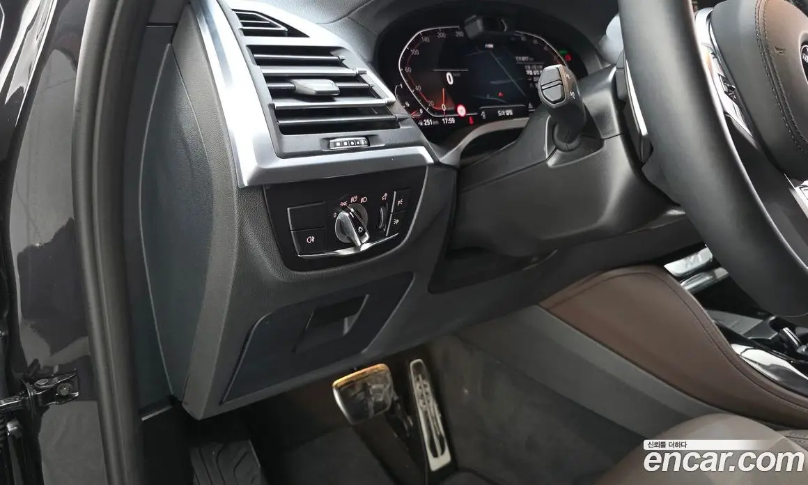 BMW X4 2025 2.0 автомат (гидро), фото 19 BMW X4 2025 2.0 автомат (гидро), фото 19