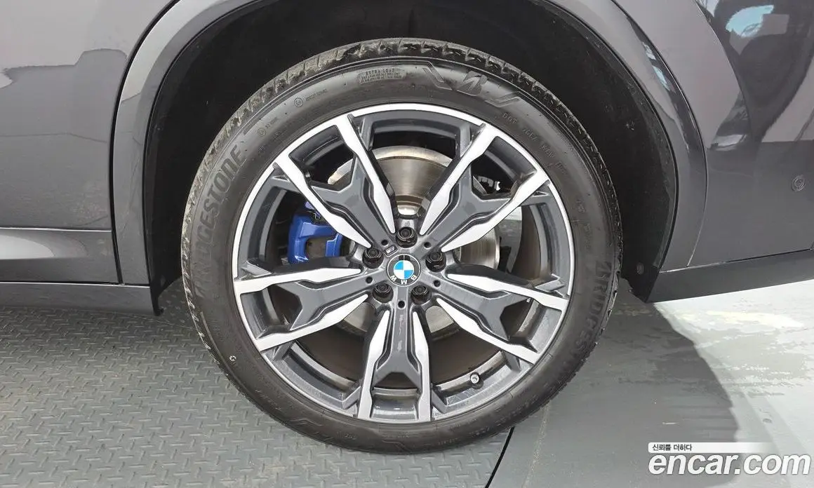 BMW X4 2025 2.0 автомат (гидро), фото 5 BMW X4 2025 2.0 автомат (гидро), фото 5