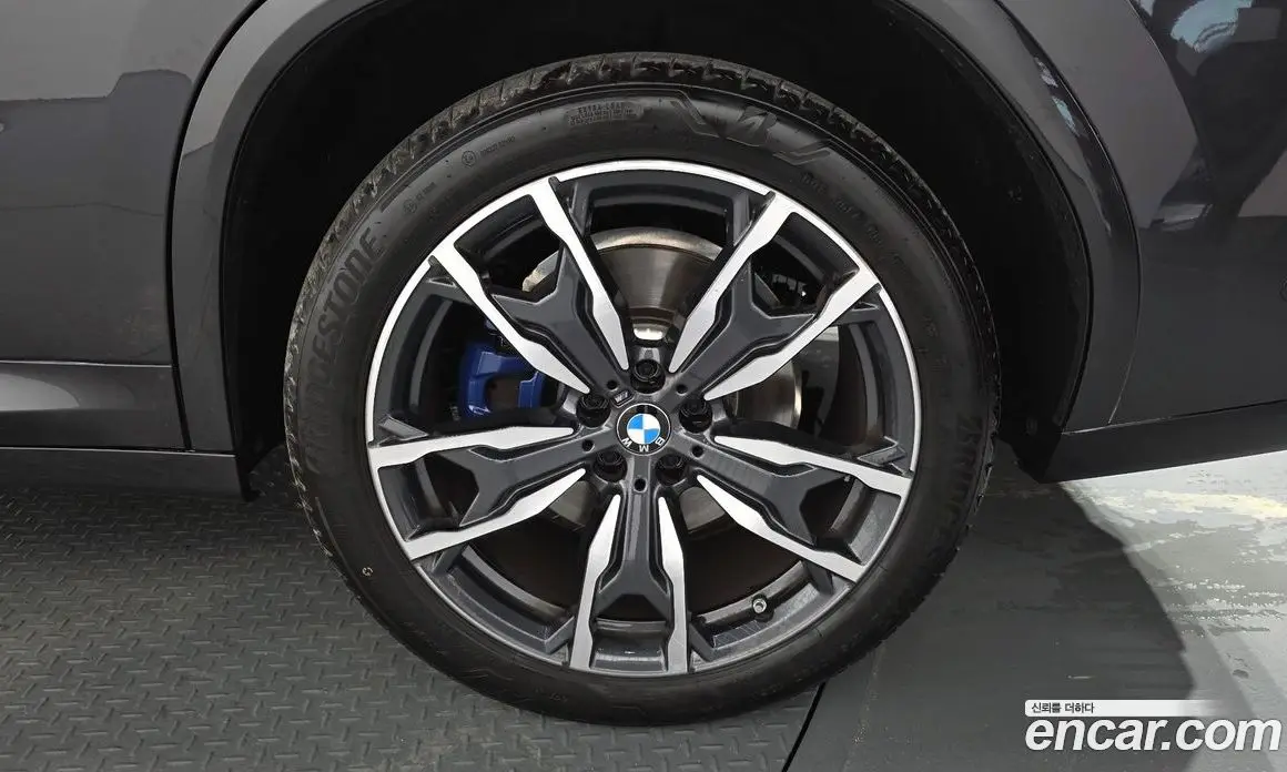 BMW X4 2025 2.0 автомат (гидро), фото 7 BMW X4 2025 2.0 автомат (гидро), фото 7