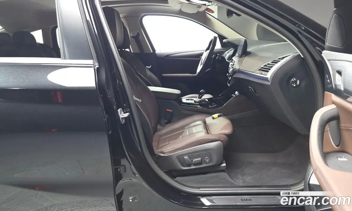 BMW X4 2025 2.0 автомат (гидро), фото 16 BMW X4 2025 2.0 автомат (гидро), фото 16