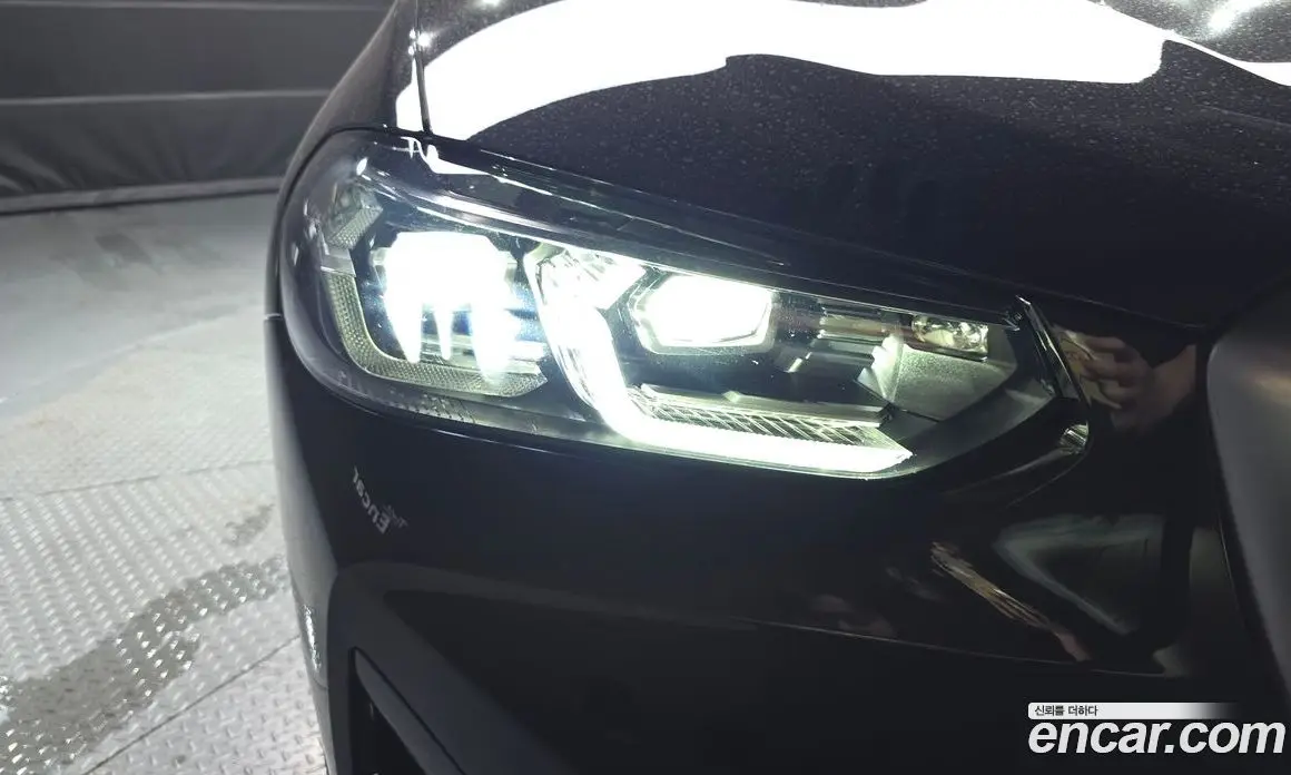 BMW X4 2025 2.0 автомат (гидро), фото 8 BMW X4 2025 2.0 автомат (гидро), фото 8