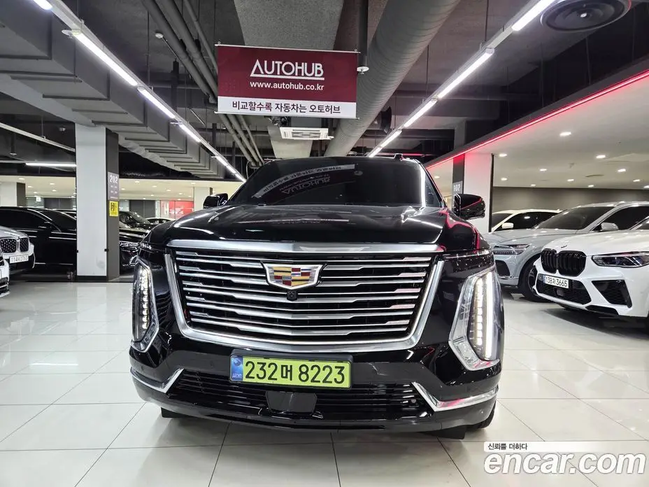 Cadillac Escalade 2025 6.2 автомат (гидро), фото 1 Cadillac Escalade 2025 6.2 автомат (гидро), фото 1