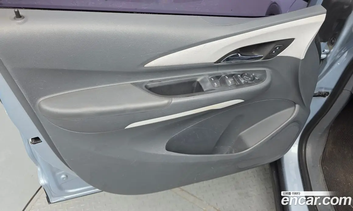 Chevrolet Bolt EV 2017 0.2 автомат (гидро), фото 14