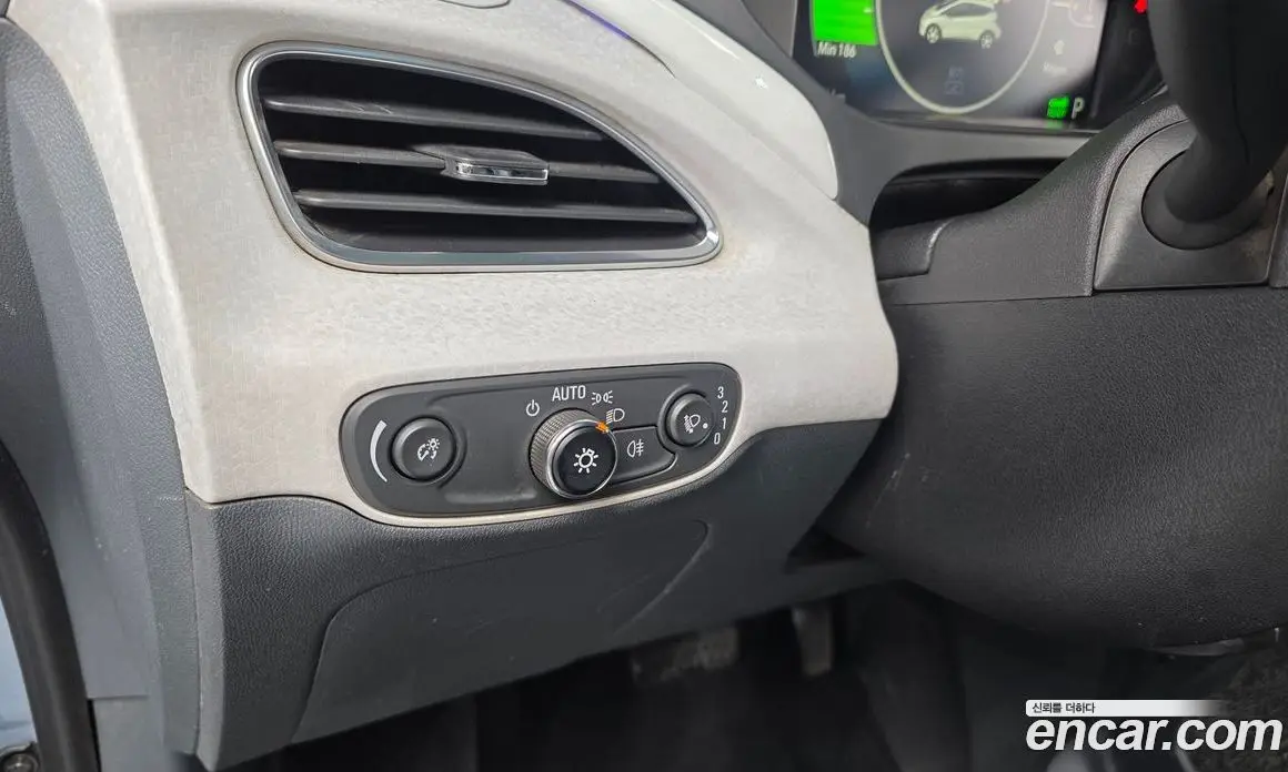 Chevrolet Bolt EV 2017 0.2 автомат (гидро), фото 25