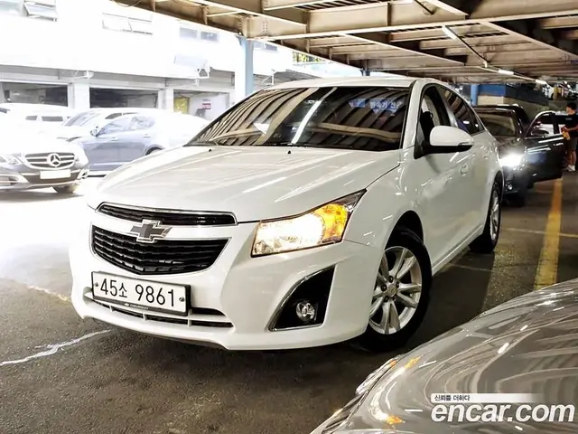 Chevrolet Cruze 2014 1.8 автомат (гидро), миниатюра 1 Chevrolet Cruze 2014 1.8 автомат (гидро), миниатюра 1