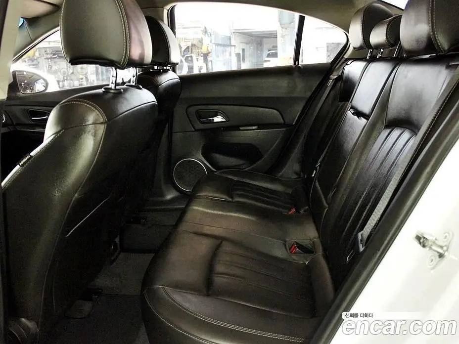 Chevrolet Cruze 2014 1.8 автомат (гидро), фото 15 Chevrolet Cruze 2014 1.8 автомат (гидро), фото 15