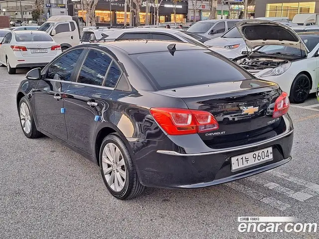 Chevrolet Cruze 2015 1.8 автомат (гидро), миниатюра 5