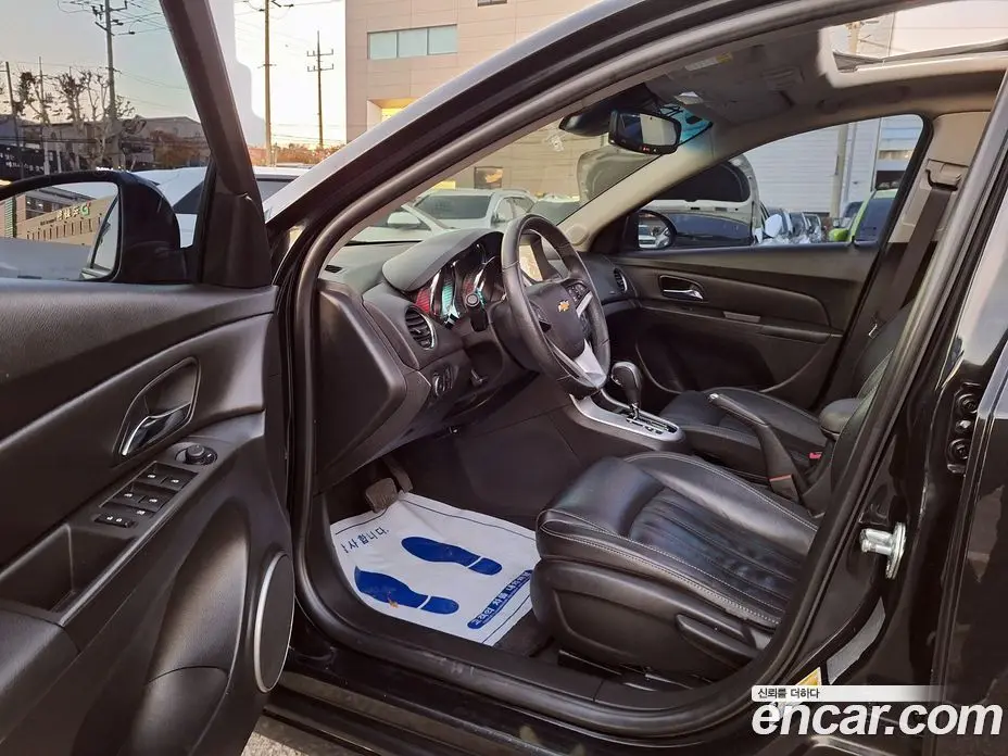 Chevrolet Cruze 2015 1.8 автомат (гидро), фото 8