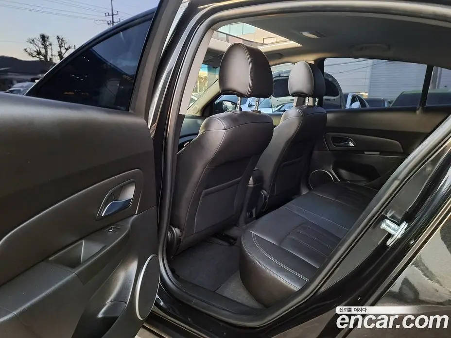 Chevrolet Cruze 2015 1.8 автомат (гидро), фото 9