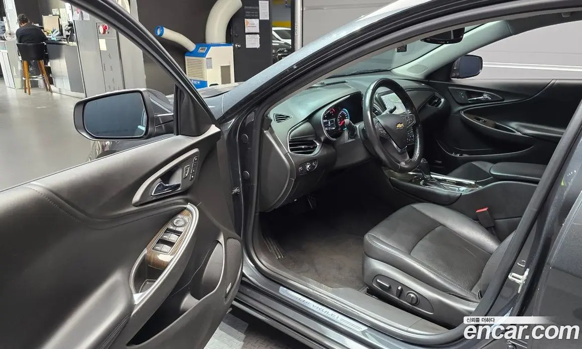 Chevrolet Malibu 2017 2.0 автомат (гидро), фото 10 Chevrolet Malibu 2017 2.0 автомат (гидро), фото 10