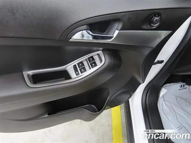 Chevrolet Orlando 2013 2.0 автомат (гидро), миниатюра 12