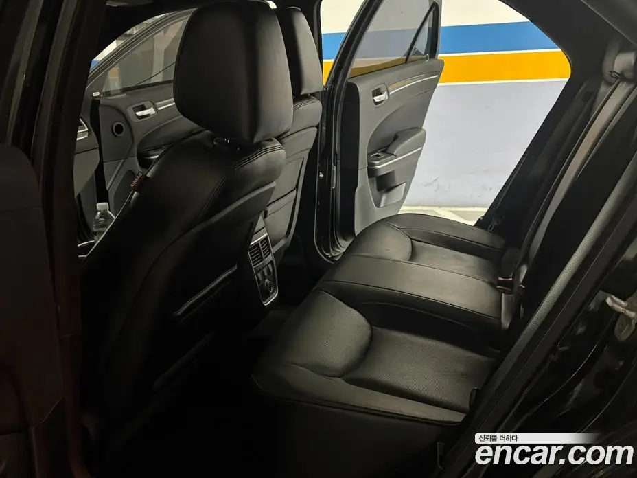 Chrysler 300C 2012 3.6 автомат (гидро), фото 10 Chrysler 300C 2012 3.6 автомат (гидро), фото 10