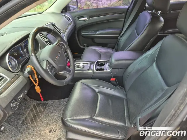 Chrysler 300C 2016 3.6 автомат (гидро), миниатюра 5