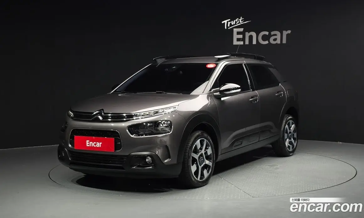 Citroen C4 Cactus 2018 1.6 автомат (гидро), фото 1 Citroen C4 Cactus 2018 1.6 автомат (гидро), фото 1
