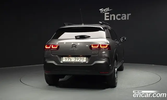 Citroen C4 Cactus 2018 1.6 автомат (гидро), миниатюра 4 Citroen C4 Cactus 2018 1.6 автомат (гидро), миниатюра 4