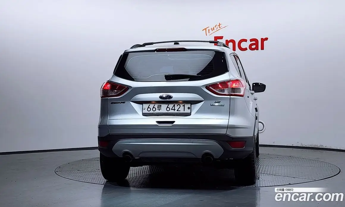 Ford Escape 2014 1.6 автомат (гидро), фото 4 Ford Escape 2014 1.6 автомат (гидро), фото 4