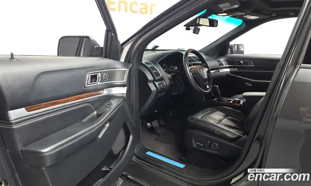 Ford Explorer 2016 2.3 автомат (гидро), миниатюра 10
