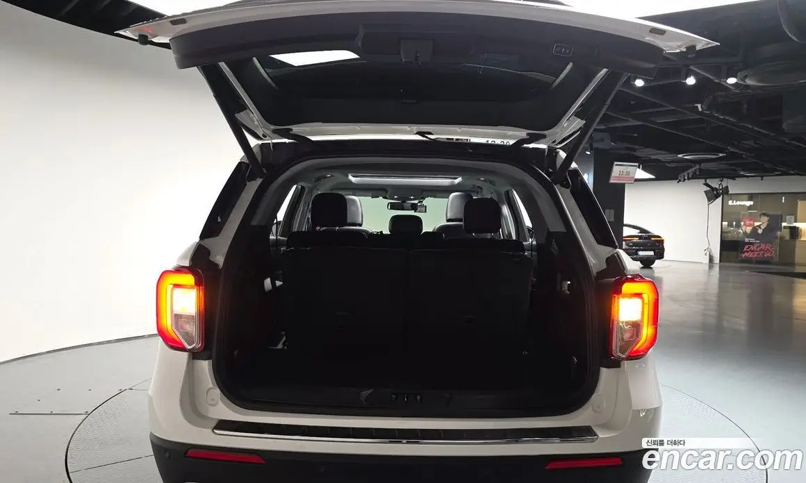 Ford Explorer 2023 2.3 автомат (гидро), фото 26 Ford Explorer 2023 2.3 автомат (гидро), фото 26