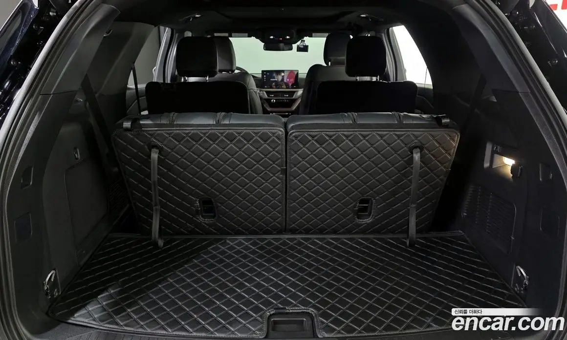 Ford Explorer 2025 2.3 автомат (гидро), фото 19 Ford Explorer 2025 2.3 автомат (гидро), фото 19