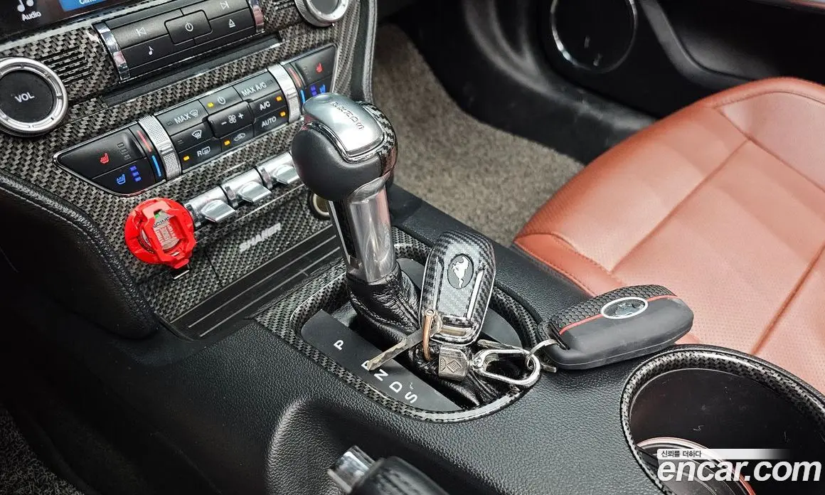 Ford Mustang 2017 5.0 автомат (гидро), фото 12