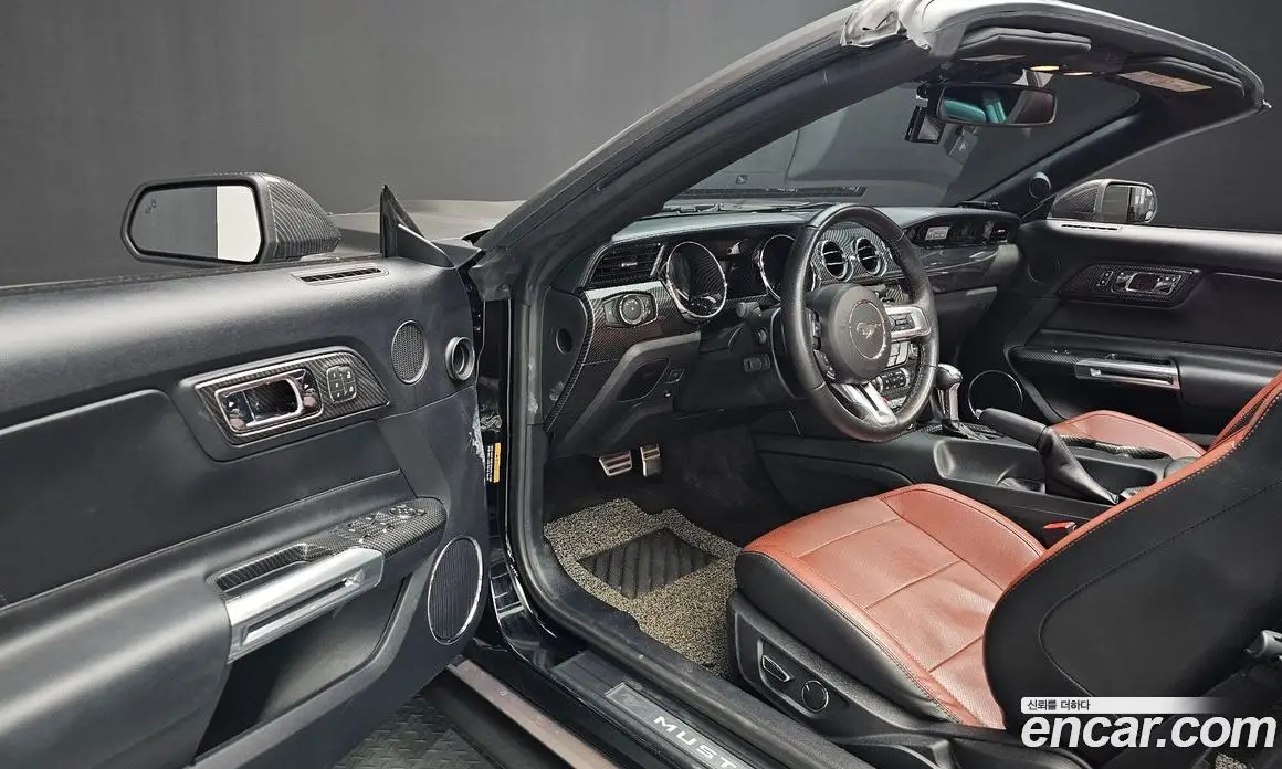Ford Mustang 2017 5.0 автомат (гидро), фото 13