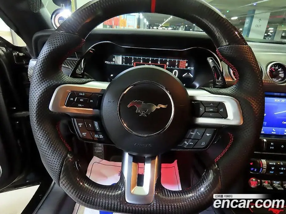 Ford Mustang 2019 5.0 автомат (гидро), фото 12