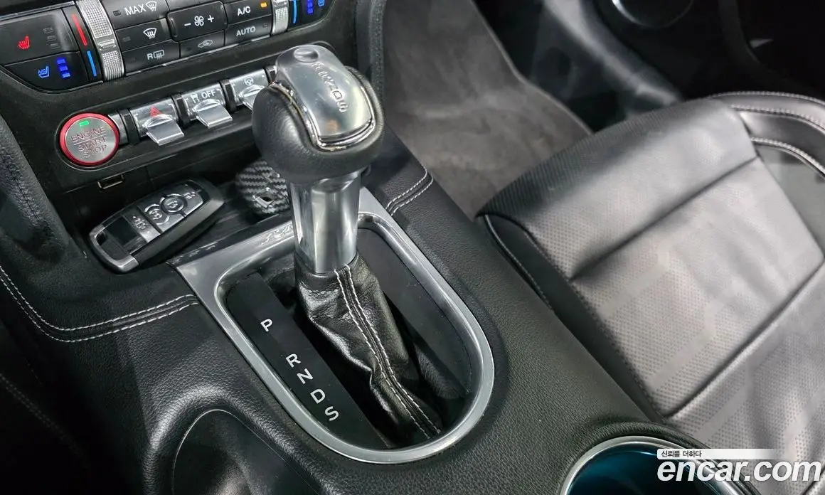 Ford Mustang 2019 5.0 автомат (гидро), фото 12 Ford Mustang 2019 5.0 автомат (гидро), фото 12
