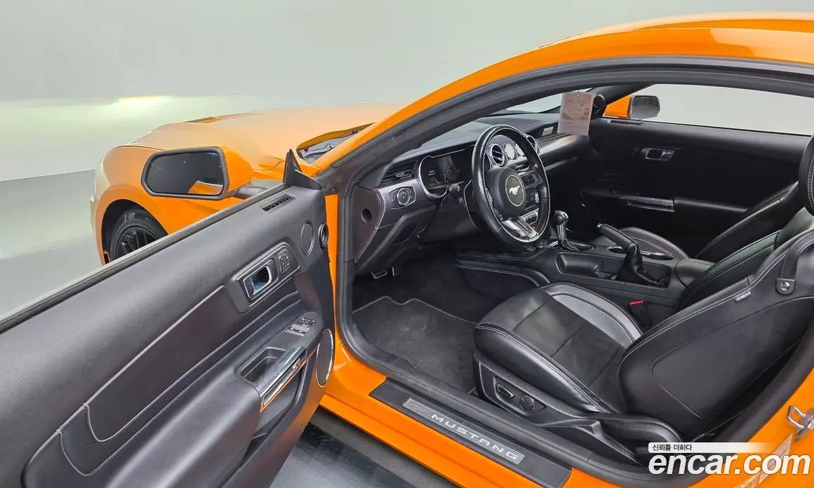 Ford Mustang 2019 5.0 автомат (гидро), фото 13 Ford Mustang 2019 5.0 автомат (гидро), фото 13