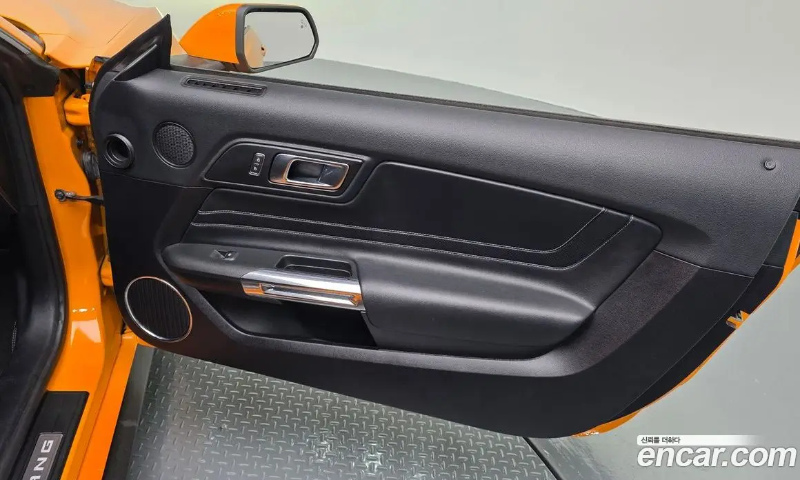 Ford Mustang 2019 5.0 автомат (гидро), фото 14 Ford Mustang 2019 5.0 автомат (гидро), фото 14