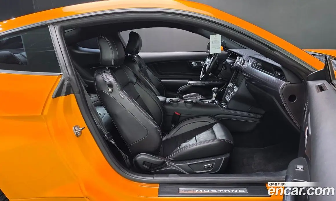 Ford Mustang 2019 5.0 автомат (гидро), фото 16 Ford Mustang 2019 5.0 автомат (гидро), фото 16