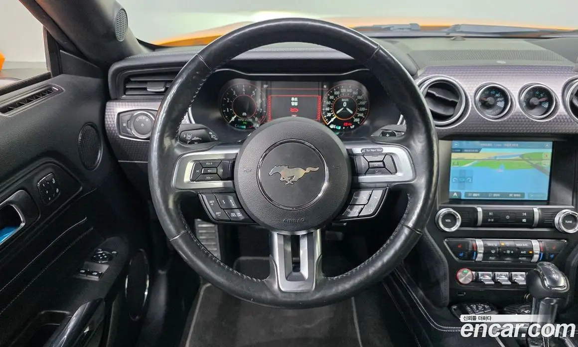 Ford Mustang 2019 5.0 автомат (гидро), фото 18 Ford Mustang 2019 5.0 автомат (гидро), фото 18