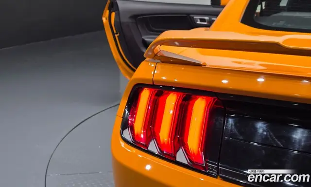 Ford Mustang 2019 5.0 автомат (гидро), миниатюра 9 Ford Mustang 2019 5.0 автомат (гидро), миниатюра 9