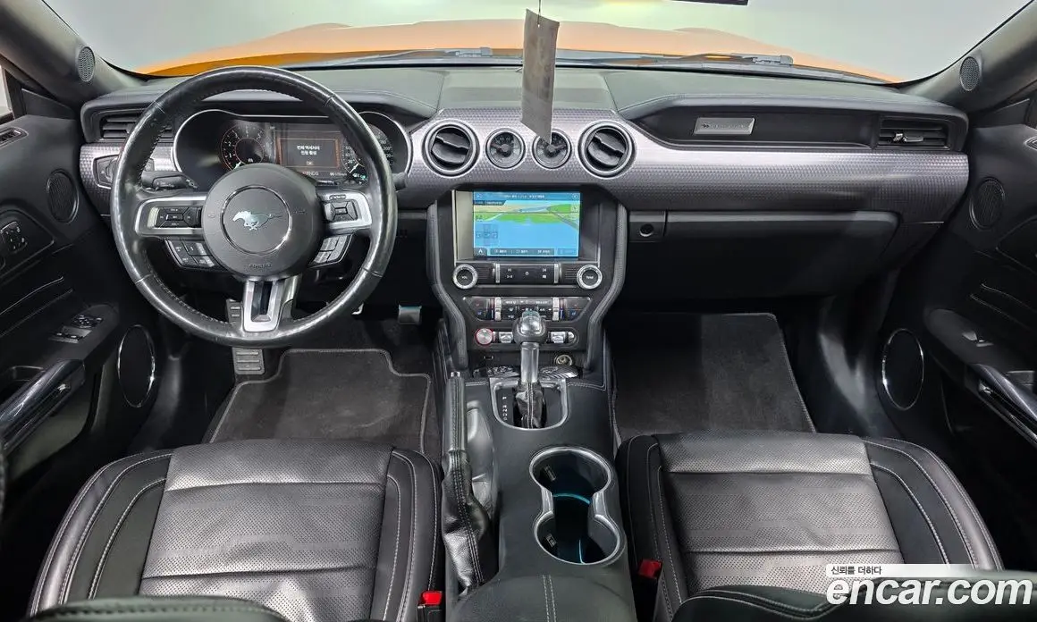 Ford Mustang 2019 5.0 автомат (гидро), фото 10 Ford Mustang 2019 5.0 автомат (гидро), фото 10