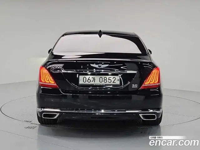 Genesis EQ900 2016 5.0 автомат (гидро), миниатюра 3 Genesis EQ900 2016 5.0 автомат (гидро), миниатюра 3
