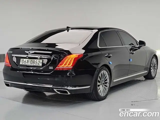 Genesis EQ900 2016 5.0 автомат (гидро), миниатюра 4 Genesis EQ900 2016 5.0 автомат (гидро), миниатюра 4