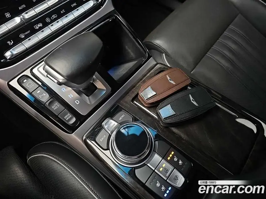 Genesis EQ900 2016 5.0 автомат (гидро), фото 8 Genesis EQ900 2016 5.0 автомат (гидро), фото 8