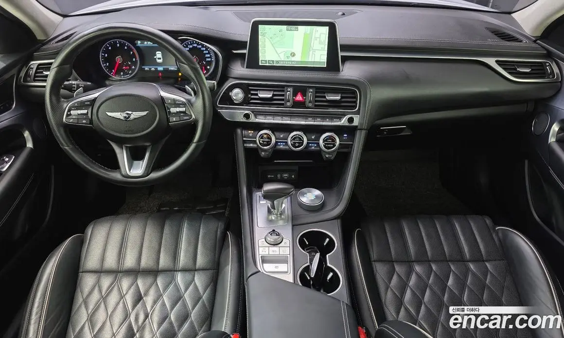 Genesis G70 2018 2.0 автомат (гидро), фото 10 Genesis G70 2018 2.0 автомат (гидро), фото 10
