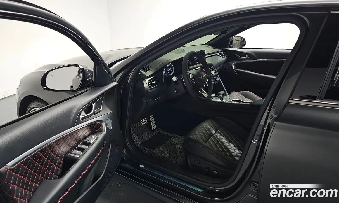 Genesis G70 2024 3.3 автомат (гидро), фото 12 Genesis G70 2024 3.3 автомат (гидро), фото 12