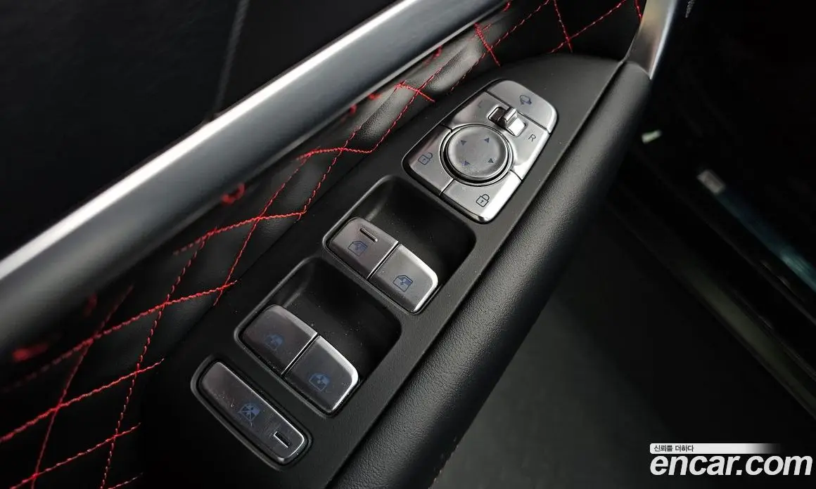 Genesis G70 2024 3.3 автомат (гидро), фото 26 Genesis G70 2024 3.3 автомат (гидро), фото 26