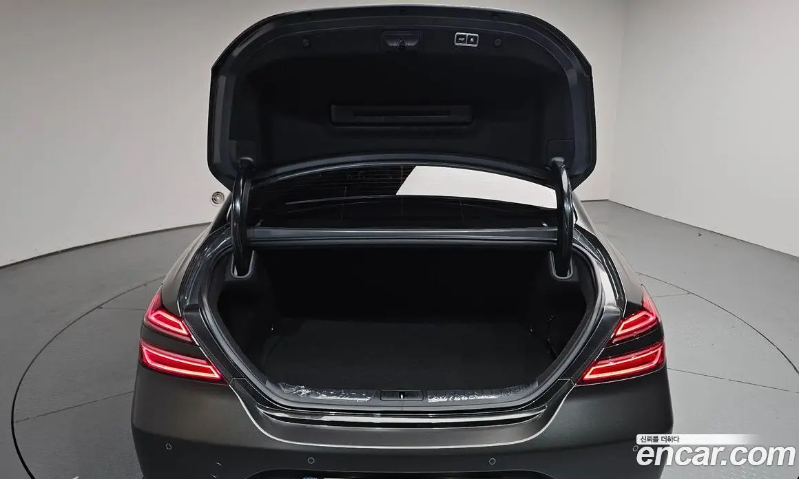 Genesis G70 2024 3.3 автомат (гидро), фото 37 Genesis G70 2024 3.3 автомат (гидро), фото 37