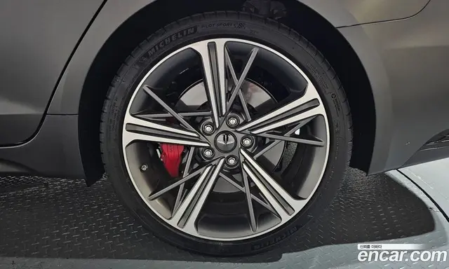 Genesis G70 2024 3.3 автомат (гидро), миниатюра 6 Genesis G70 2024 3.3 автомат (гидро), миниатюра 6
