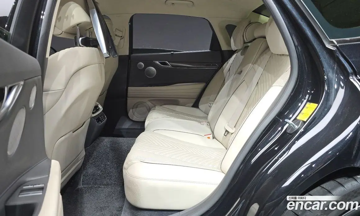 Genesis G80 2023 3.5 автомат (гидро), фото 18 Genesis G80 2023 3.5 автомат (гидро), фото 18