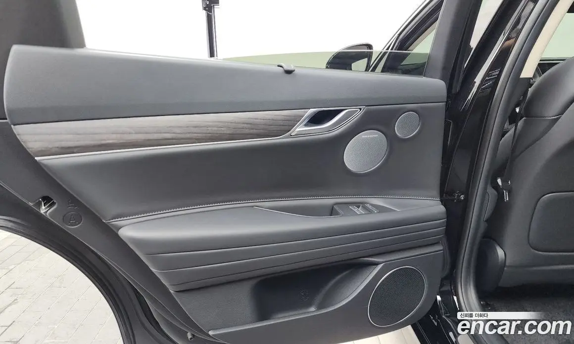 Genesis G80 2025 3.5 автомат (гидро), фото 14 Genesis G80 2025 3.5 автомат (гидро), фото 14
