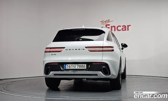 Genesis GV70 2021 2.5 автомат (гидро), миниатюра 4 Genesis GV70 2021 2.5 автомат (гидро), миниатюра 4