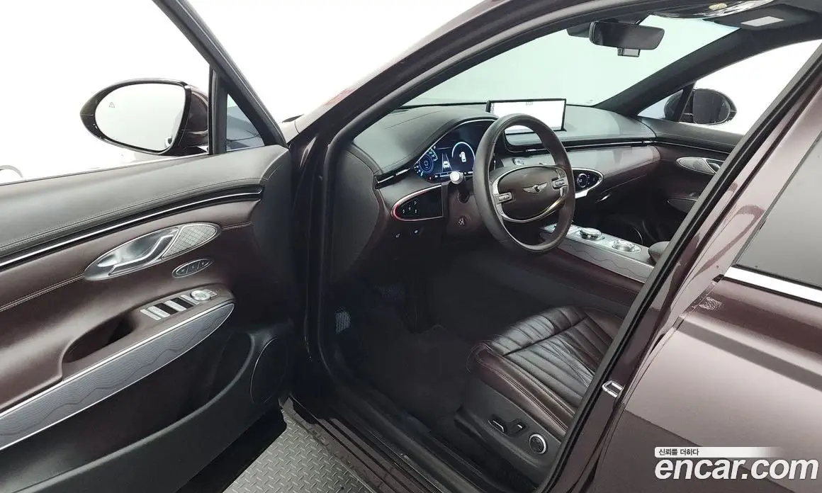 Genesis GV70 2021 2.5 автомат (гидро), фото 13 Genesis GV70 2021 2.5 автомат (гидро), фото 13